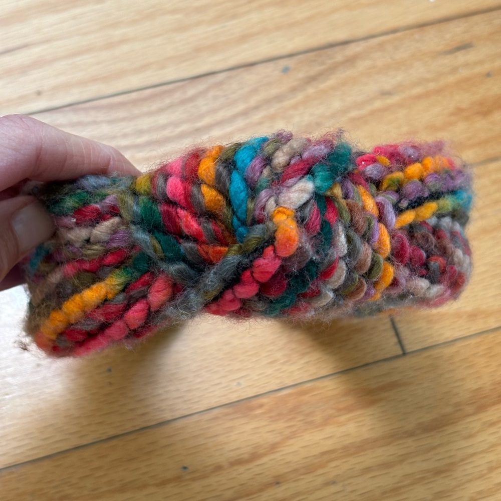 Lele Sadoughi Mixed Yarn Knotted Headband